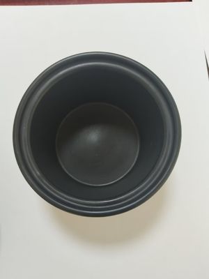 Junta de sellado para válvula de medios gaseosos que incorpora baja deformación por compresión, proporcionando mayor durabilidad y resistencia química